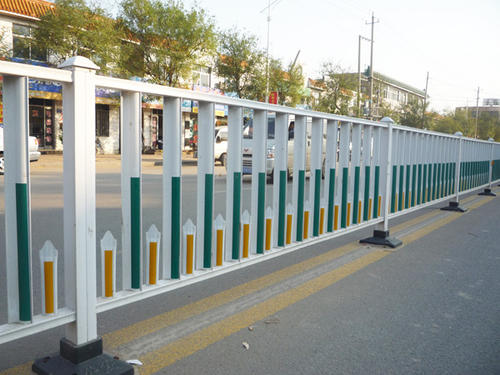 鋅鋼護(hù)欄,鋅鋼道路護(hù)欄,市政護(hù)欄